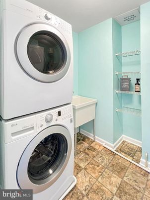 Interior, Utility Closets, Washer
