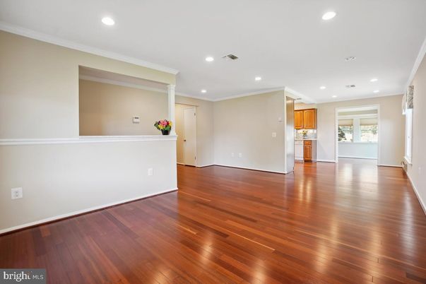 Empty room, Interior, Kitchen, Recessed Lighting, Wood Texture Flooring
