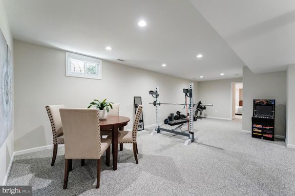 Dining room, Fitness Equipment, Interior, Recessed Lighting