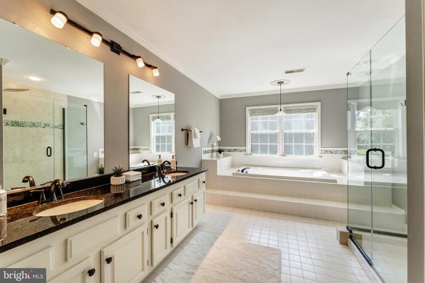 Bathroom, Dual Sink Vanities, Glass Shower, Interior, Recessed Lighting