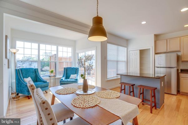 Dining room, Interior, Kitchen, Living room, Pendant Lights, Recessed Lighting, Wood Texture Flooring