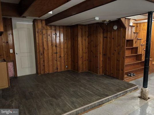 Empty room, Interior, Wooden Beams, Wood Texture Flooring, Wooden Walls
