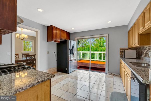 Chandelier, Dining room, Interior, Kitchen, Recessed Lighting