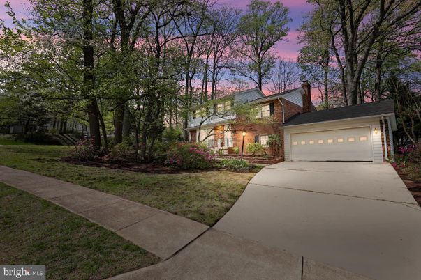 Attached, Detached Garage, Exterior, Facade, Brick Facade, French Provincial