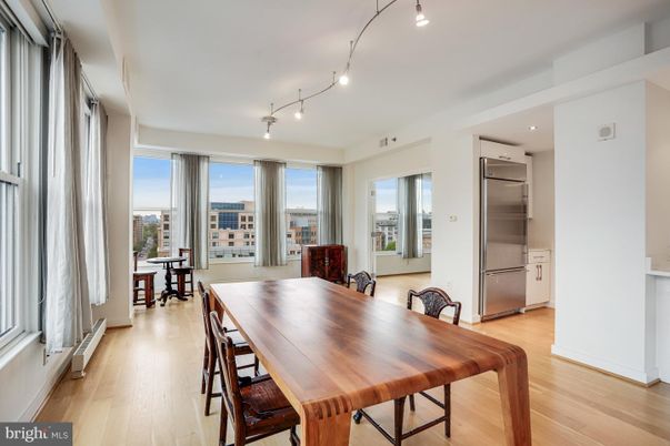 Dining room, Interior, Kitchen, Recessed Lighting, Stainless Steel Appliances, Wood Texture Flooring