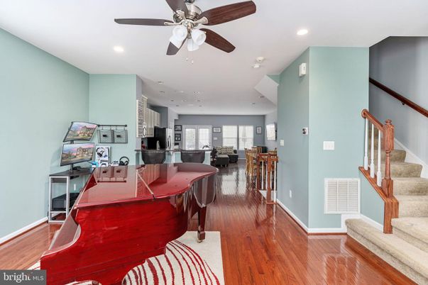 Dining room, Interior, Kitchen, Recessed Lighting, Wood Texture Flooring