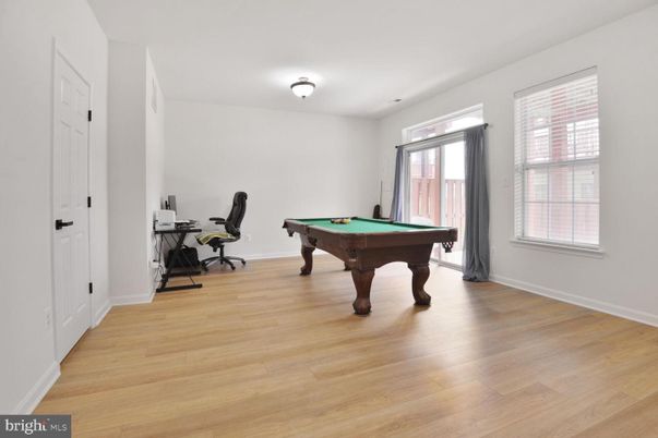Billiard Table, Game Room, Home Office, Interior, Wood Texture Flooring