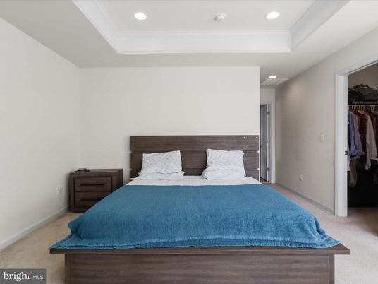 Bedroom, Interior, Recessed Lighting