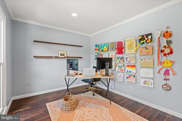 Home Office, Interior, Recessed Lighting, Wood Texture Flooring