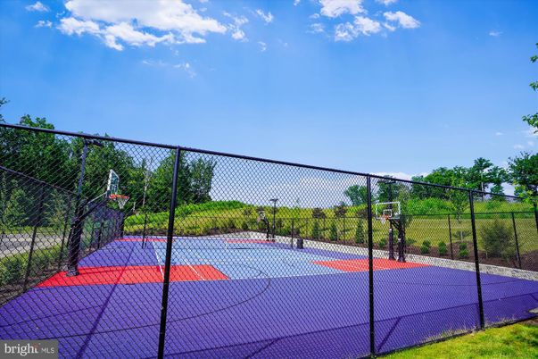 Exterior, Tennis Courts