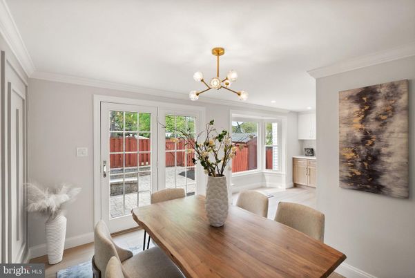 Dining room, Interior, Pendant Lights, Recessed Lighting, Wood Texture Flooring