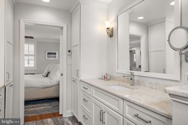 Bathroom, Bedroom, Interior, Recessed Lighting, Wood Texture Flooring