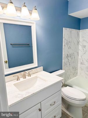 Bathroom, Interior, Marble Walls