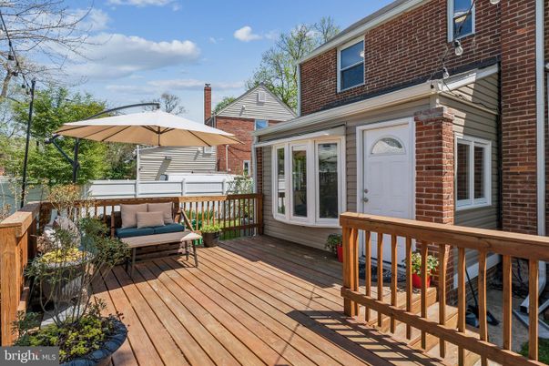 Exterior, Wood Texture Flooring