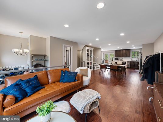 Chandelier, Dining room, Interior, Kitchen, Living room, Recessed Lighting, Stainless Steel Appliances, Wood Texture Flooring