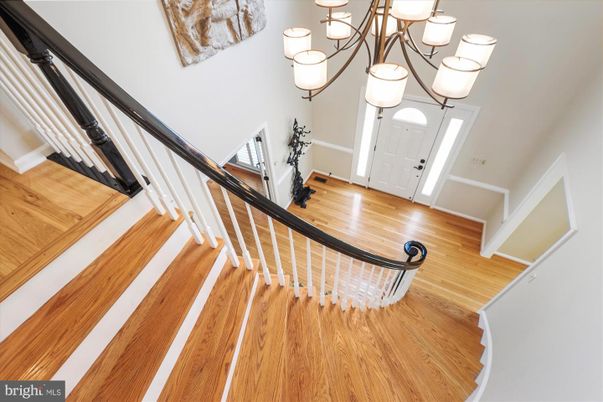 Interior, Pendant Lights, Wood Texture Flooring