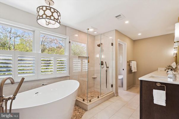 Bathroom, Free Standing Baths, Glass Shower, Interior, Recessed Lighting