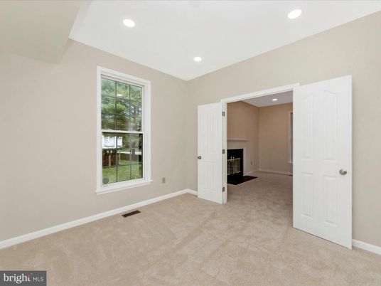 Empty room, Fireplace, Interior, Recessed Lighting