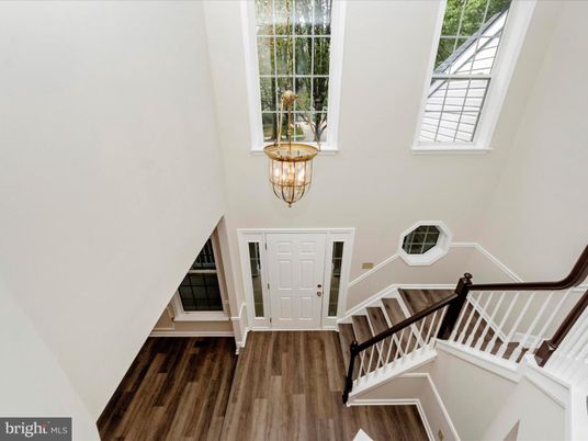 Chandelier, Interior, Wood Texture Flooring