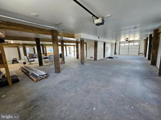 Fitness Equipment, Garage, Interior