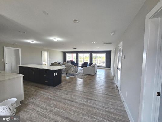 Interior, Kitchen, Living room, Recessed Lighting, Wood Texture Flooring
