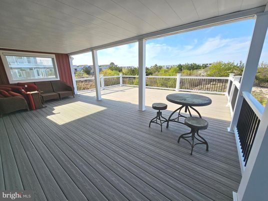 Exterior, Wood Texture Flooring