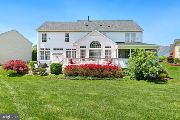 Backyard, Exterior, Facade, Farmhouse