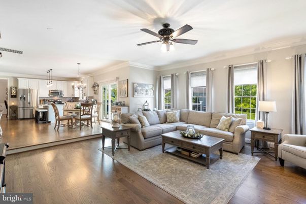 Dining room, Interior, Kitchen, Living room, Pendant Lights, Stainless Steel Appliances, Wood Texture Flooring