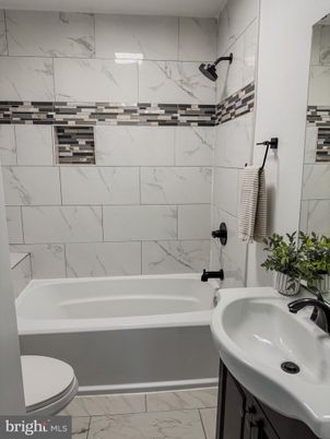 Bathroom, Interior, Marble, Marble Walls