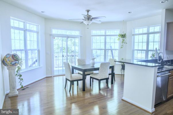Dining room, Interior, Kitchen, Recessed Lighting, Wood Texture Flooring