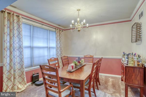 Chandelier, Dining room, Interior