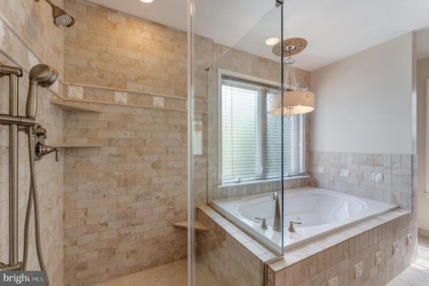 Bathroom, Glass Shower, Interior, Pendant Lights, Recessed Lighting, Stone Walls