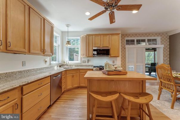 Interior, Kitchen, Pendant Lights, Recessed Lighting, Wood Texture Flooring