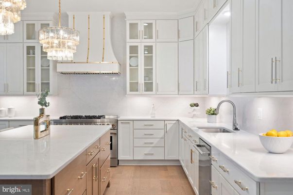 Chandelier, Interior, Kitchen, Stainless Steel Appliances, Wood Texture Flooring