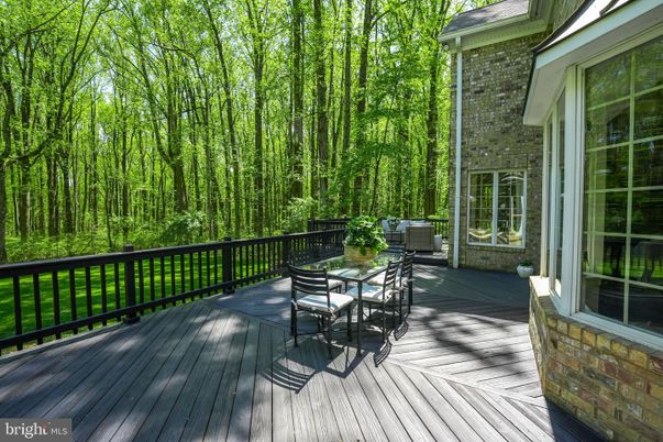 Exterior, Wood Texture Flooring