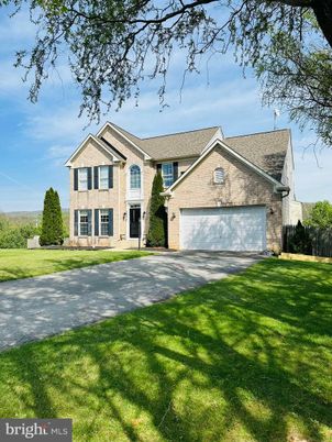 Attached, Exterior, Facade, Brick Facade, Brick Traditional