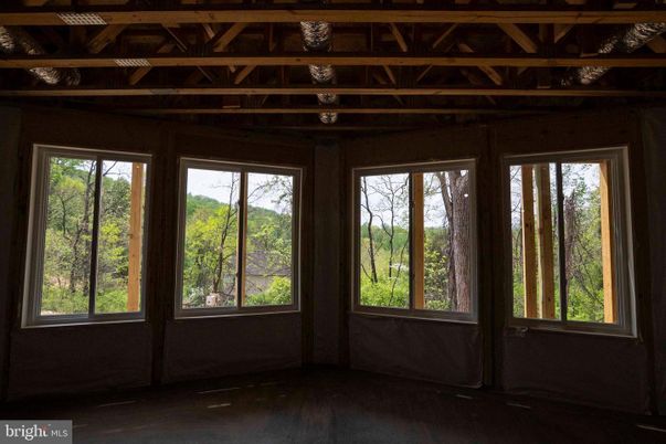 Empty room, Interior, Wooden Beams