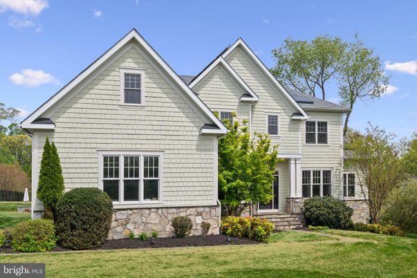 Exterior, Facade, Farmhouse