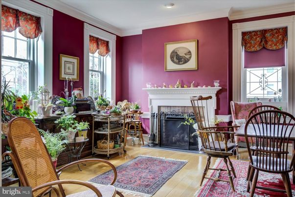 Dining room, Fireplace, Interior, Recessed Lighting, Wood Texture Flooring