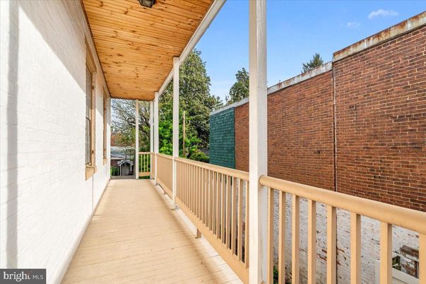 Exterior, Wood Texture Flooring