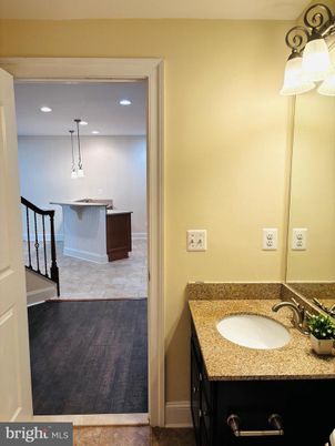 Bathroom, Interior, Pendant Lights, Recessed Lighting, Wood Texture Flooring
