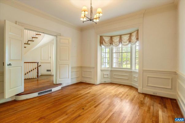 Chandelier, Empty room, Interior, Wood Texture Flooring