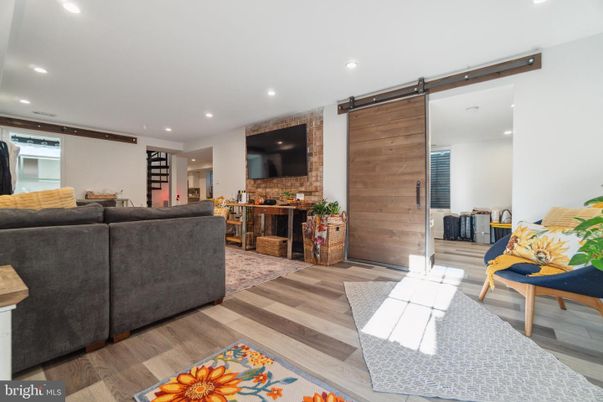 Interior, Living room, Recessed Lighting, Wood Texture Flooring, Wooden Walls