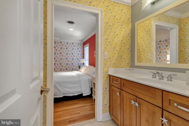 Bathroom, Bedroom, Interior, Recessed Lighting, Wood Texture Flooring