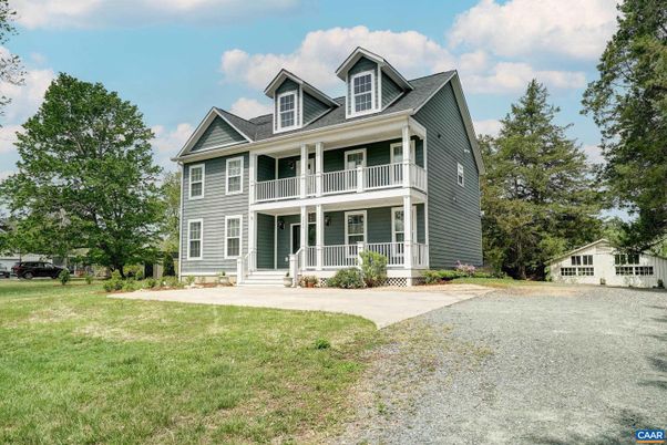 Backyard, Exterior, Facade, Georgian