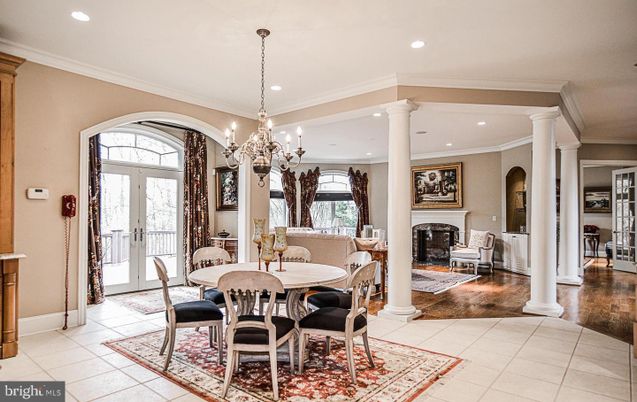 Chandelier, Dining room, Fireplace, Interior, Recessed Lighting, Wood Texture Flooring