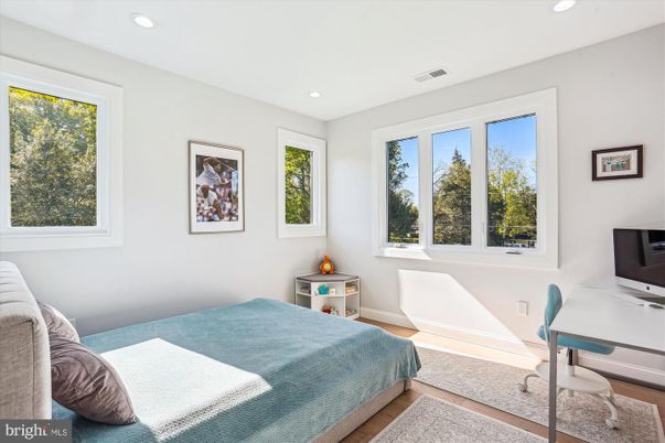 Bedroom, Home Office, Interior, Recessed Lighting, Wood Texture Flooring
