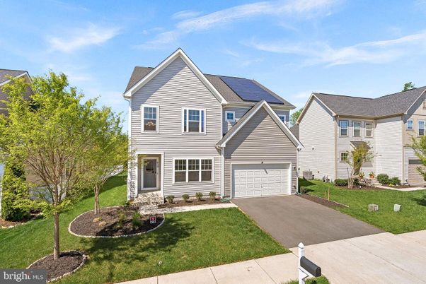 Attached, Exterior, Facade, Solar Panels, Farmhouse