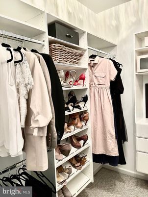 Interior, Walk-in Closets