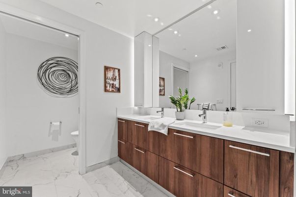 Bathroom, Dual Sink Vanities, Interior, Marble, Recessed Lighting